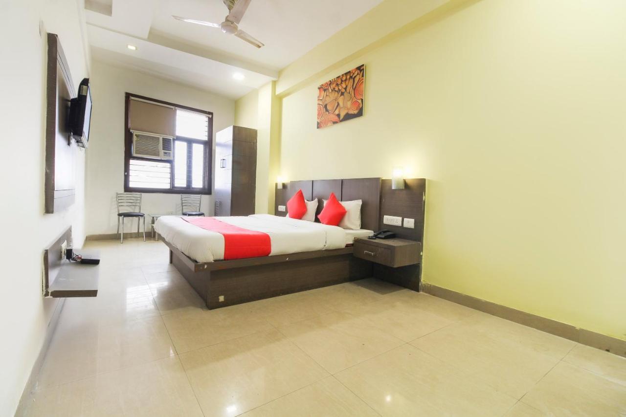 Oyo 67810 Hotel Lals Inn Agra  Εξωτερικό φωτογραφία
